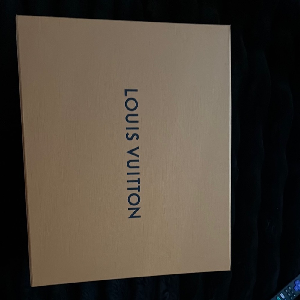 Louis Vuitton Tan Gift Box